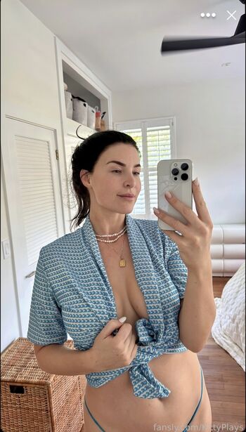 Full leaked Kittyplays  page private photo