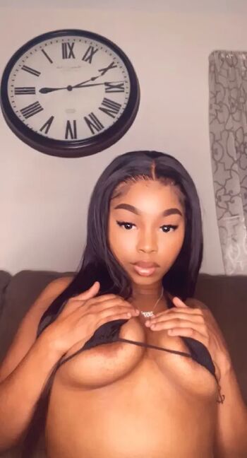 Full leaked Kiyaskyy private photo