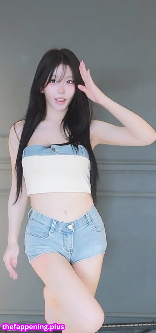 kkok7816 / kook1916 / midi Photo OnlyFans Nu #177