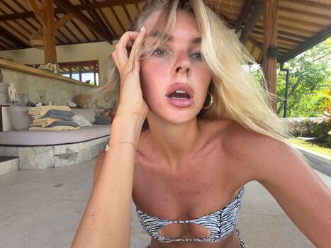 Full leaked Klarahellqvistt private photo