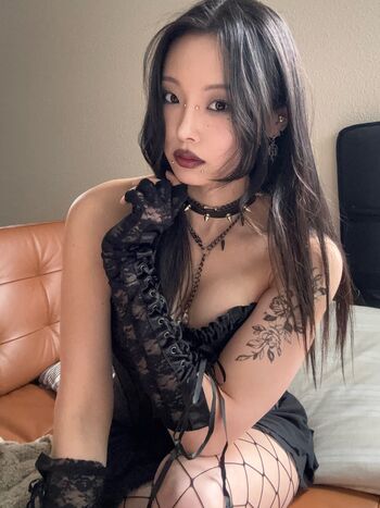 Leaked Crrofficial/ private photo viral onlyfans