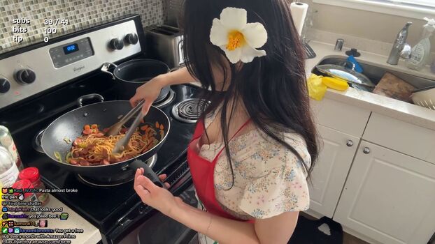 Leaked Busty klara/ private photo viral onlyfans