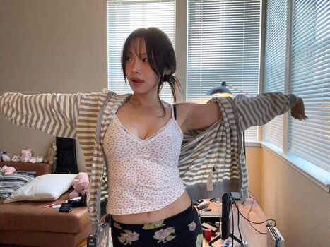 Full leaked Femjoy / private photo