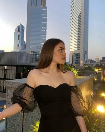 Full leaked Krissidiary private photo