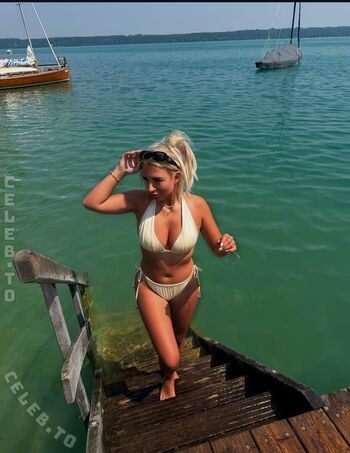 Full leaked Kristinkbi private photo