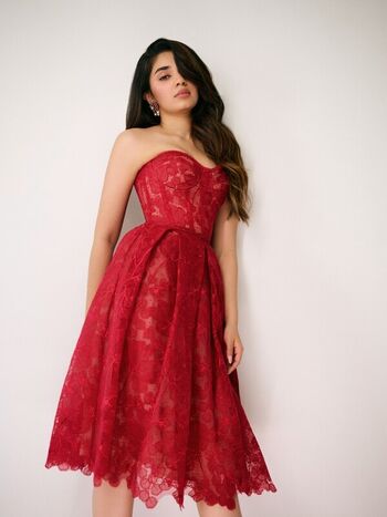 Full leaked Krithi shetty private photo