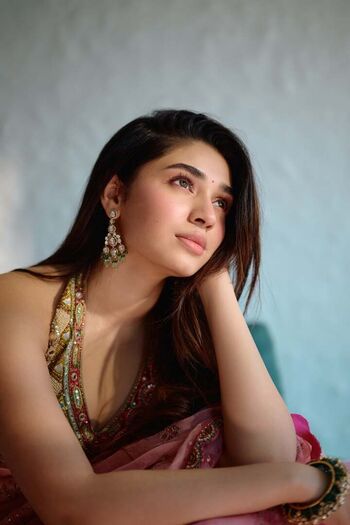 Full leaked Krithishetty private photo