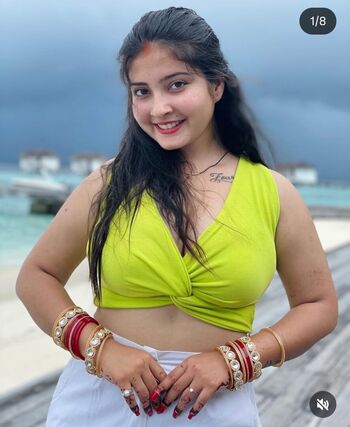 Kritika Singh Juhi_Kritika