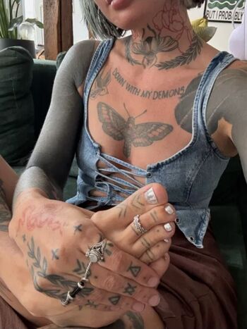Full leaked Krokodeal private photo