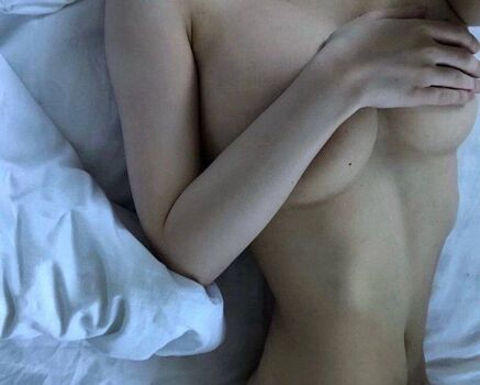 Full leaked Kseylinx private onlyfans photo