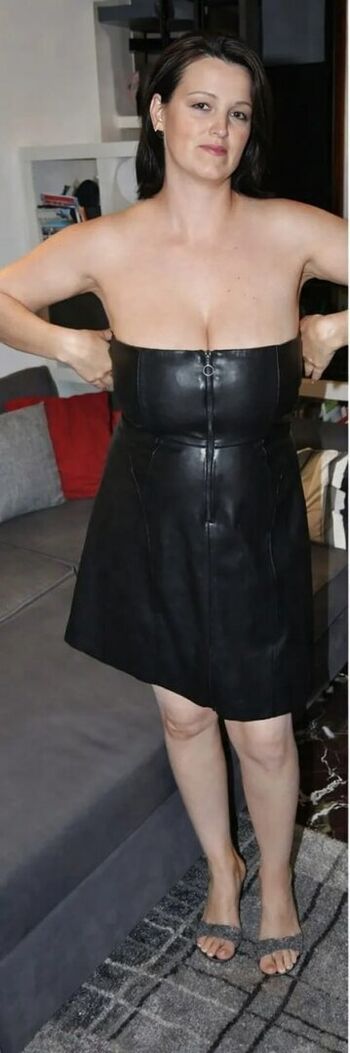 Full leaked Kusnechck private photo