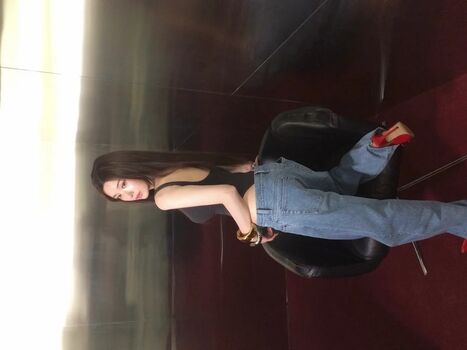 Full leaked Kwon eunbi page private photo
