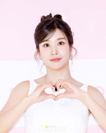 Full leaked Kwon eunbi page private photo