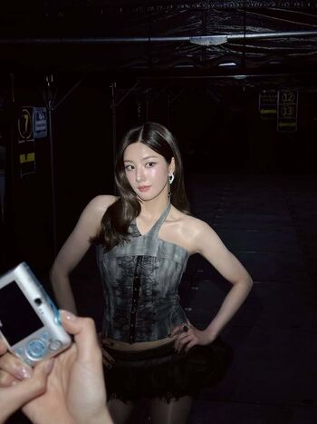 Full leaked Kwon eunbi page private photo