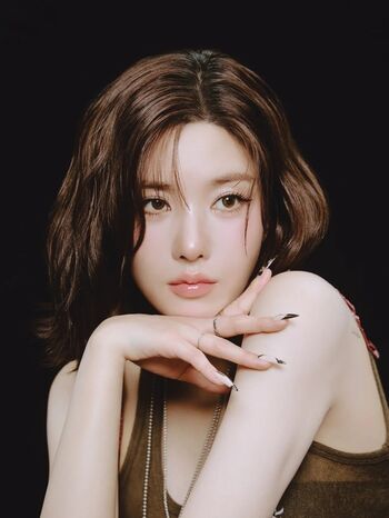Full leaked Kwon eunbi private photo