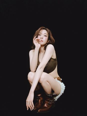 Full leaked Kwon eunbi private photo