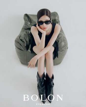 Full leaked Kwon eunbi page private photo