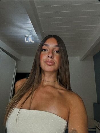 Full leaked Kylie page private photo