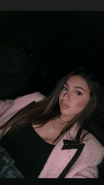 Full leaked Kylie private photo