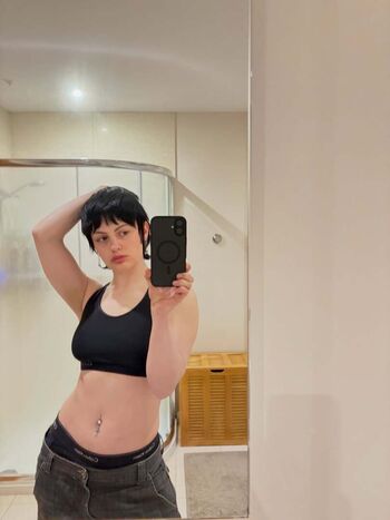 Full leaked Kyranekko private photo