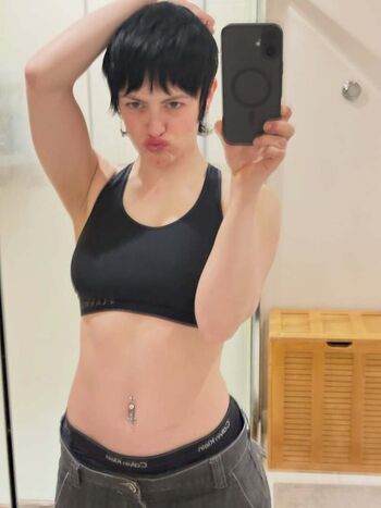 Full leaked Kyranekko private photo