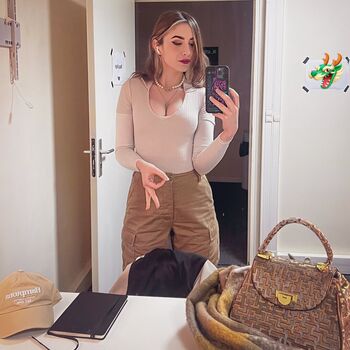 Lady_emash