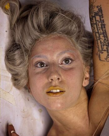 Full leaked Lady gaga private photo