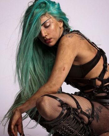 Full leaked Lady gaga private photo