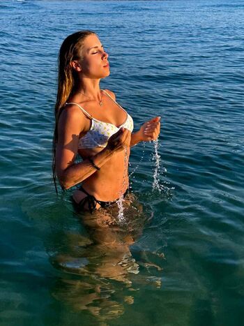 Full leaked Lady vikki private photo