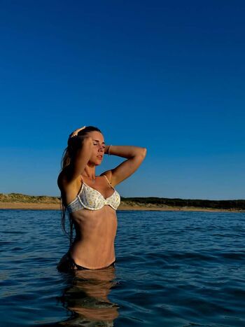 Full leaked Lady vikki private photo