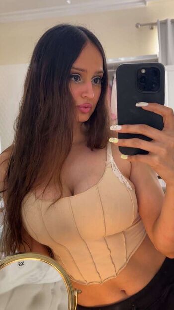 Full leaked Lanarose page private photo