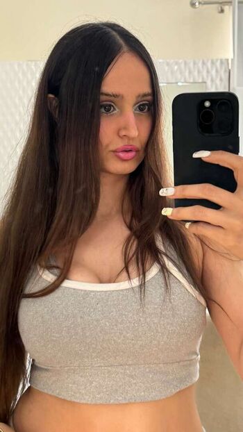 Full leaked Lanarose page private photo