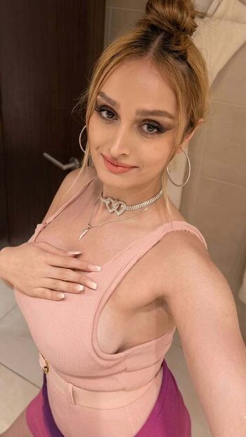 Full leaked Lanarose private photo