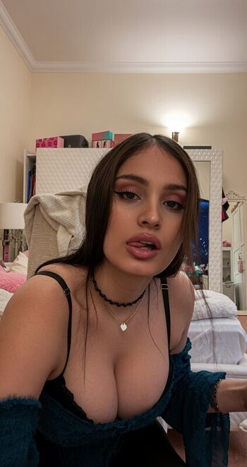 Full leaked Lanarose private photo