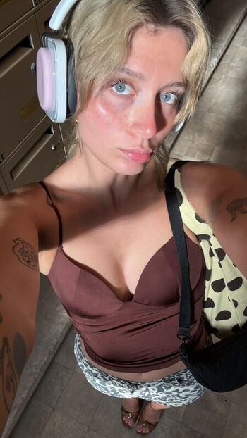 Full leaked Lapannyyy private photo