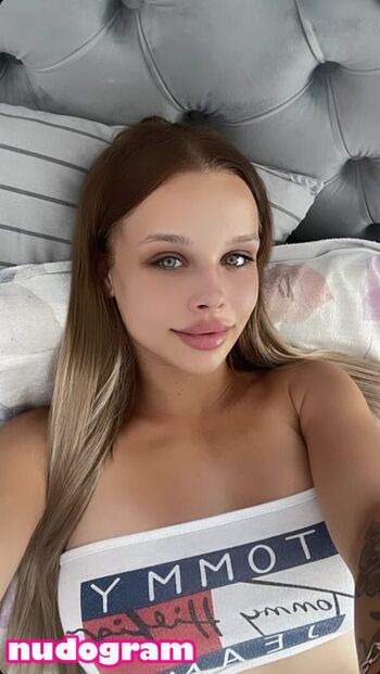 Full leaked Lara bttn private photo