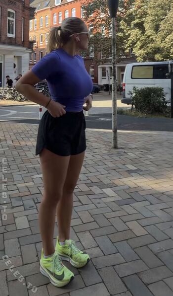 Full leaked Lara esser private photo