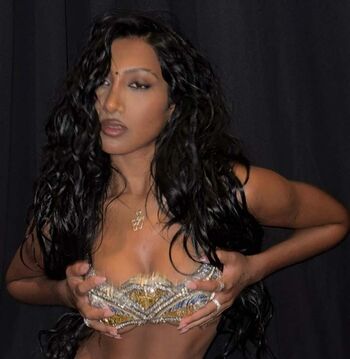 Full leaked Lara raj lararajj member of katseye private onlyfans photo