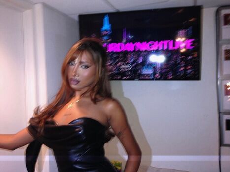Full leaked Lara raj page private photo