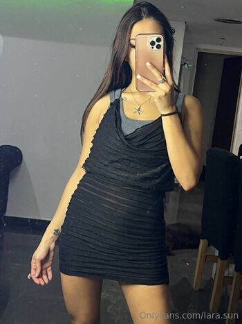 Full leaked Lara sun private photo