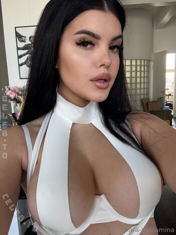 Full leaked Lara winter private photo