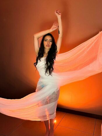 Full leaked Larisasmirnoov private photo