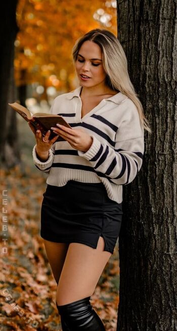 Full leaked Larissa sola private photo