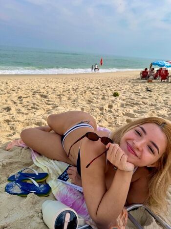 Full leaked Laristher private photo