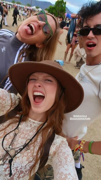 Full leaked Larsen thompson private onlyfans photo