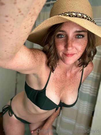 Full leaked Launadavis private photo