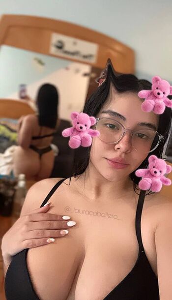 Leaked Laura caballero page private photo viral onlyfans