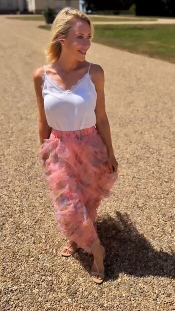 Full leaked Laura hamilton private photo