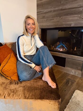 Laura Hamilton