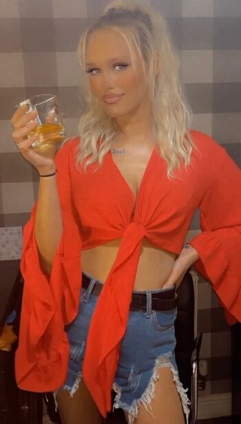 Full leaked Laura jayne private photo